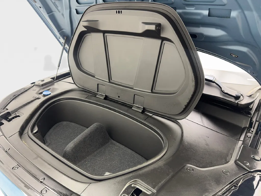 Volvo C40 photo 75