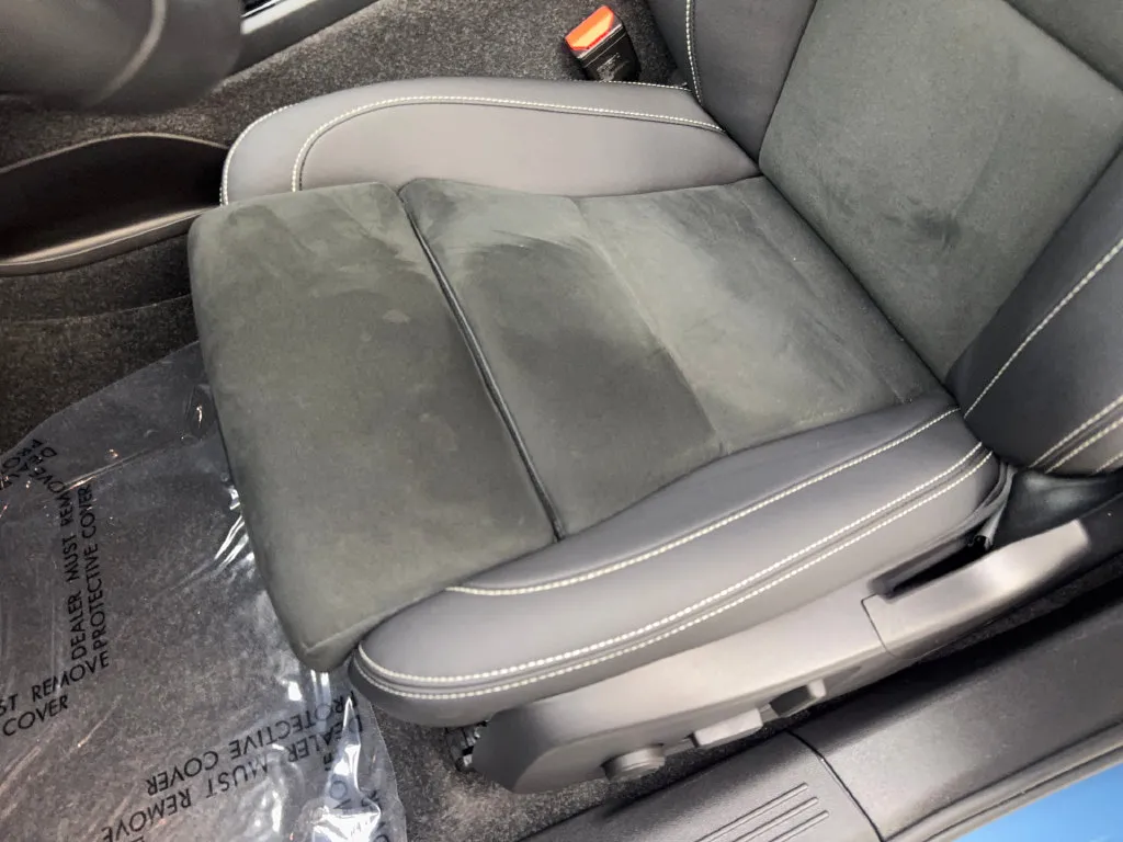 Volvo C40 photo 30