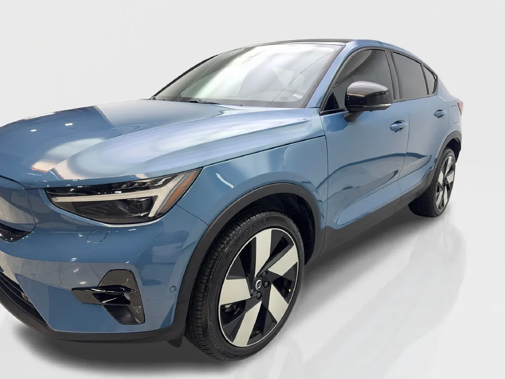 Volvo C40 photo 12