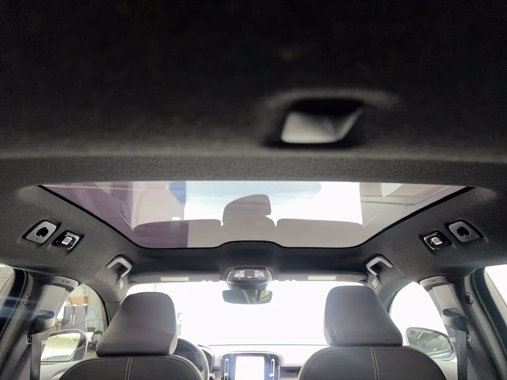 Volvo C40 photo 72