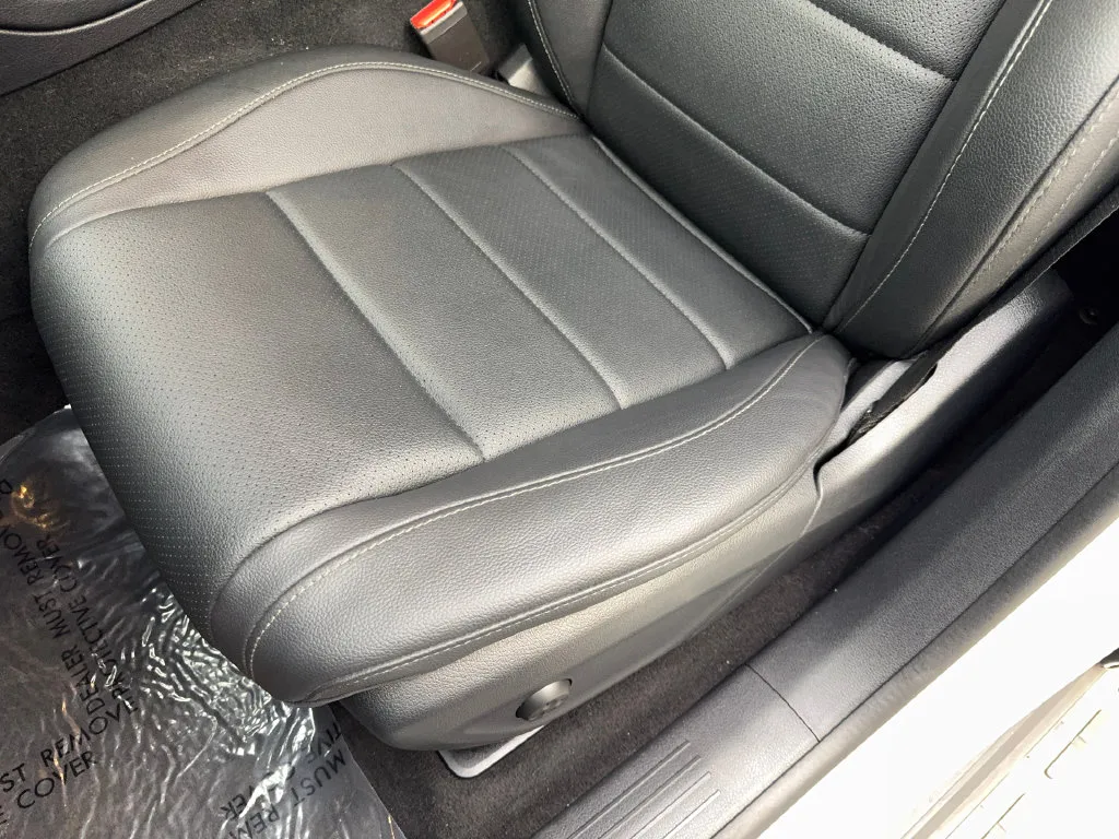 Mercedes-Benz GLE photo 29