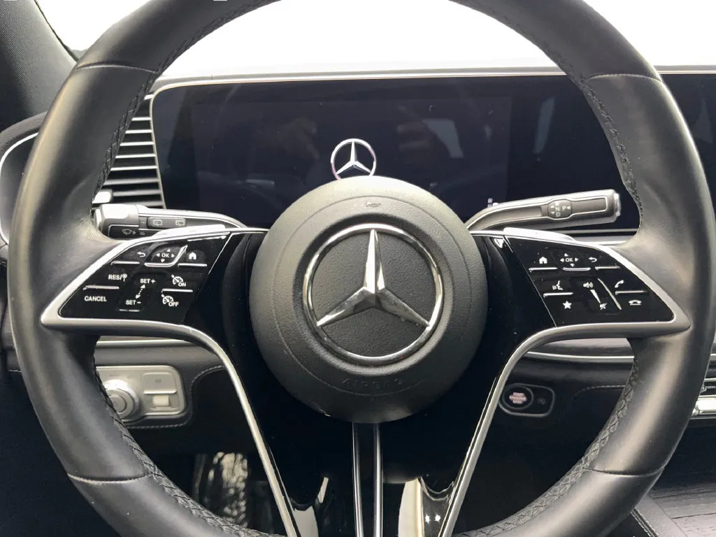 Mercedes-Benz GLE photo 56