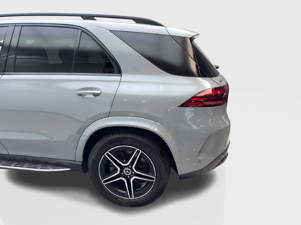 Mercedes-Benz GLE photo 19