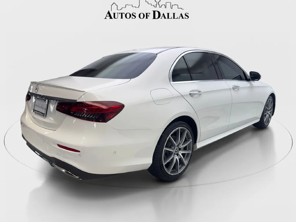 Mercedes-Benz E-Class photo 7