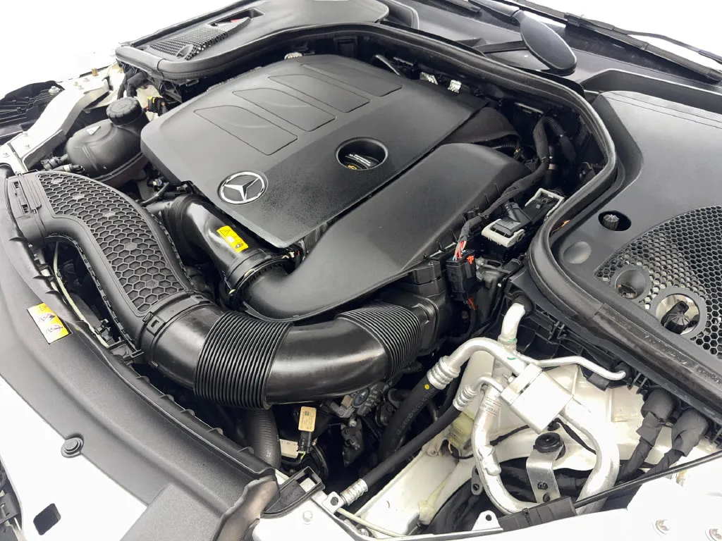 Mercedes-Benz E-Class photo 74