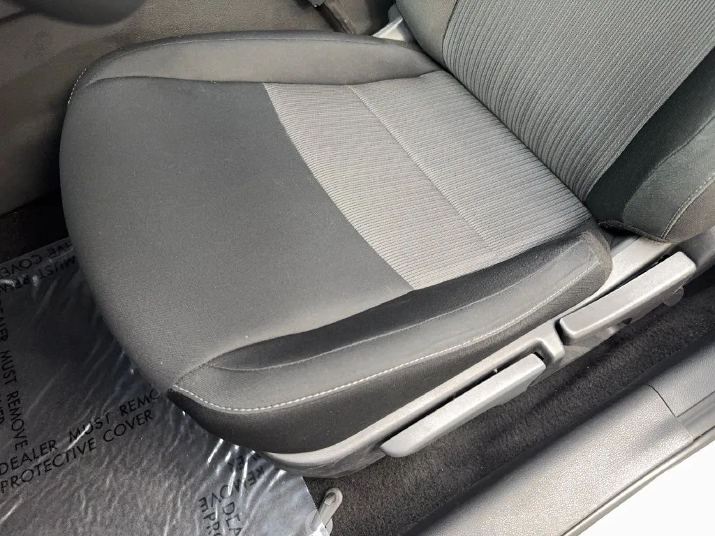 Nissan Sentra photo 29