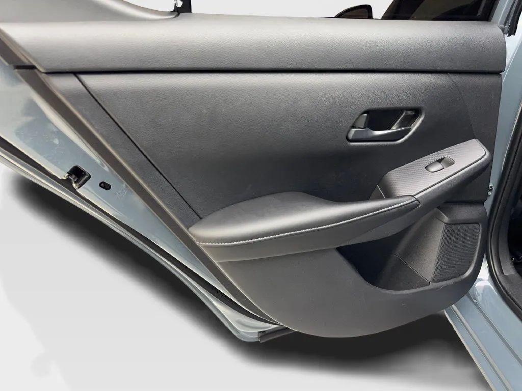 Nissan Sentra photo 37