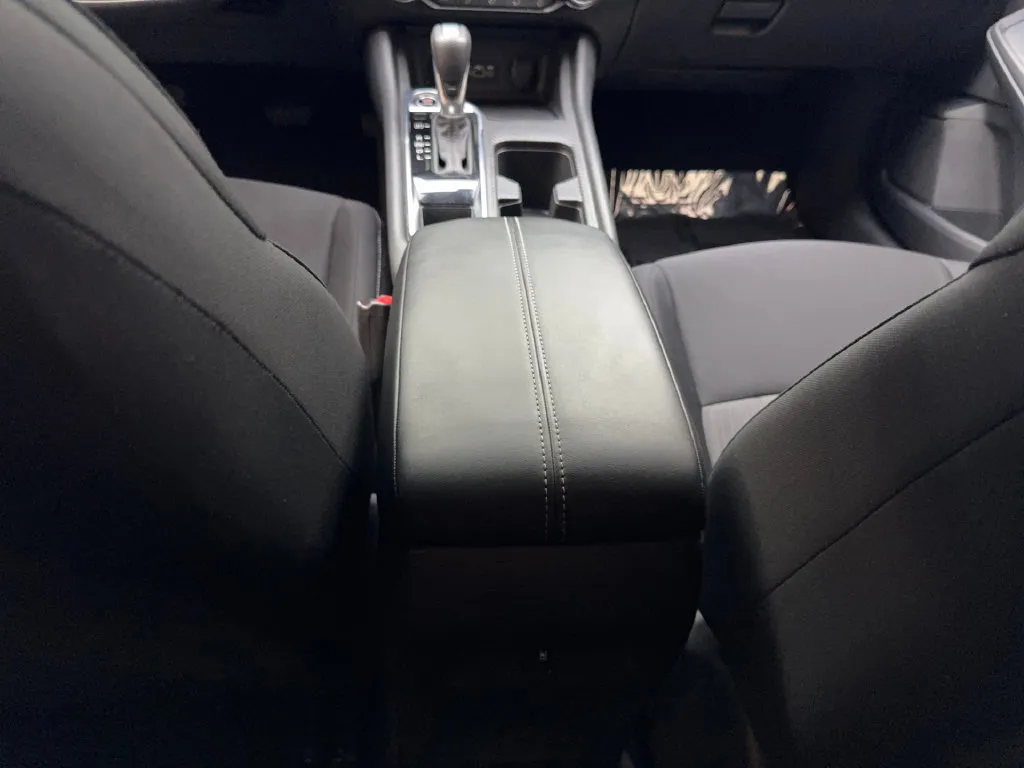 Nissan Sentra photo 66