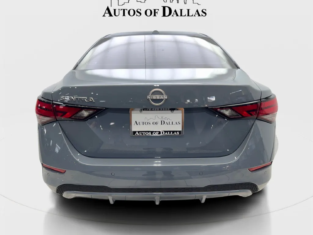 Nissan Sentra photo 8