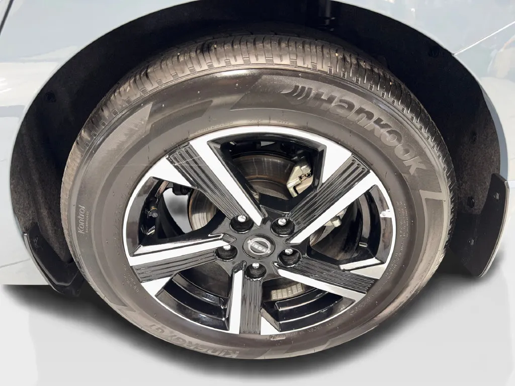 Nissan Sentra photo 76