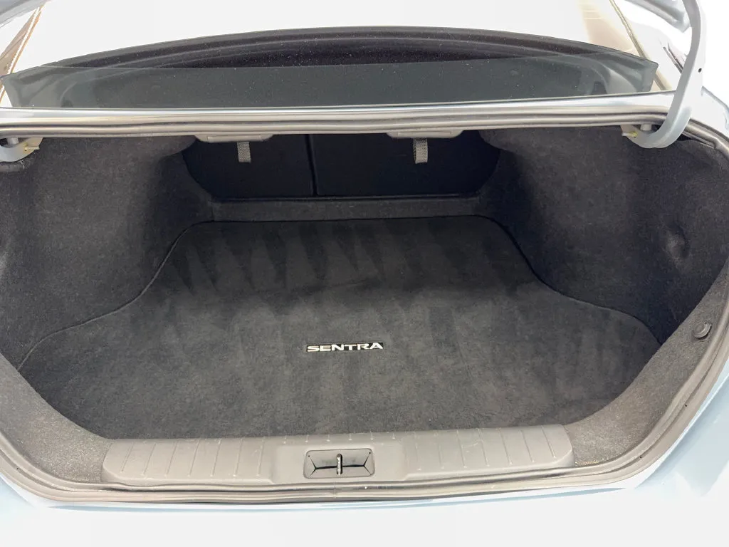 Nissan Sentra photo 73