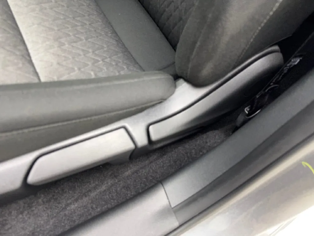 Nissan Sentra photo 32