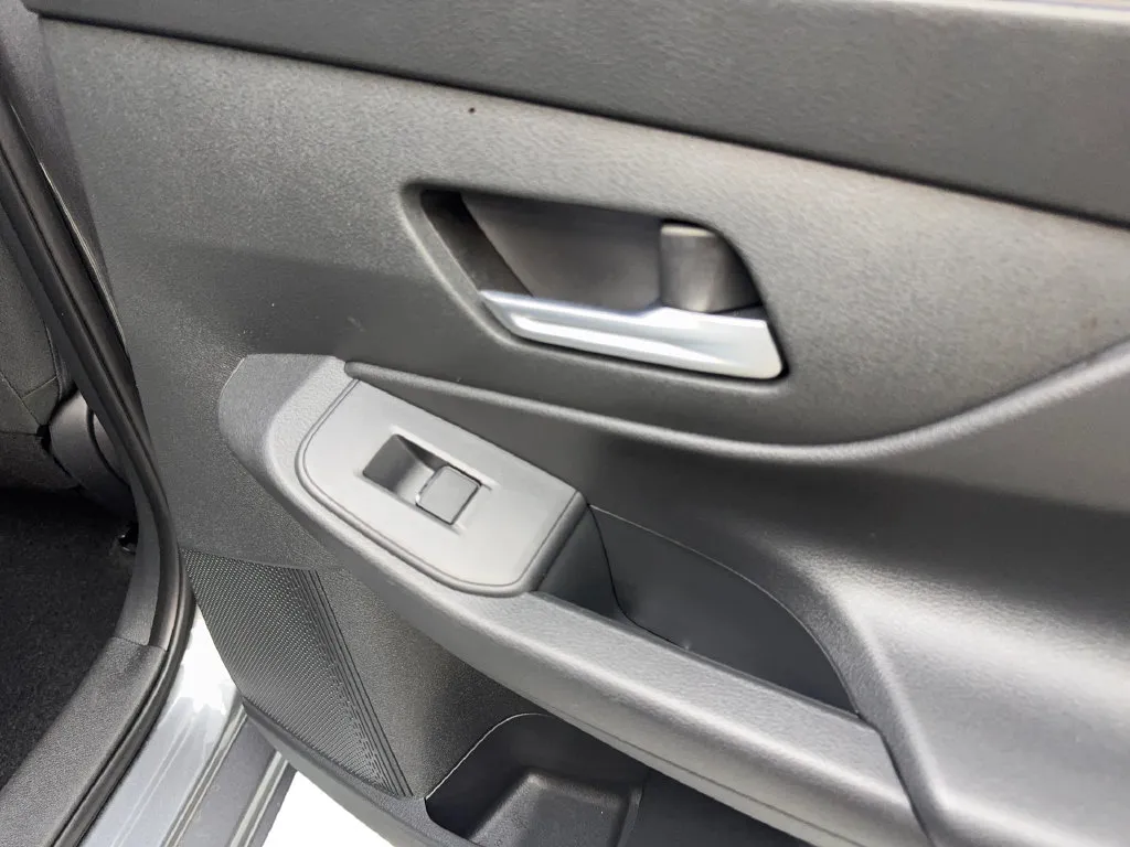 Nissan Sentra photo 45