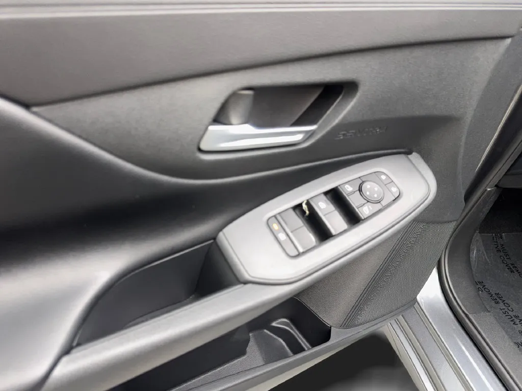 Nissan Sentra photo 34