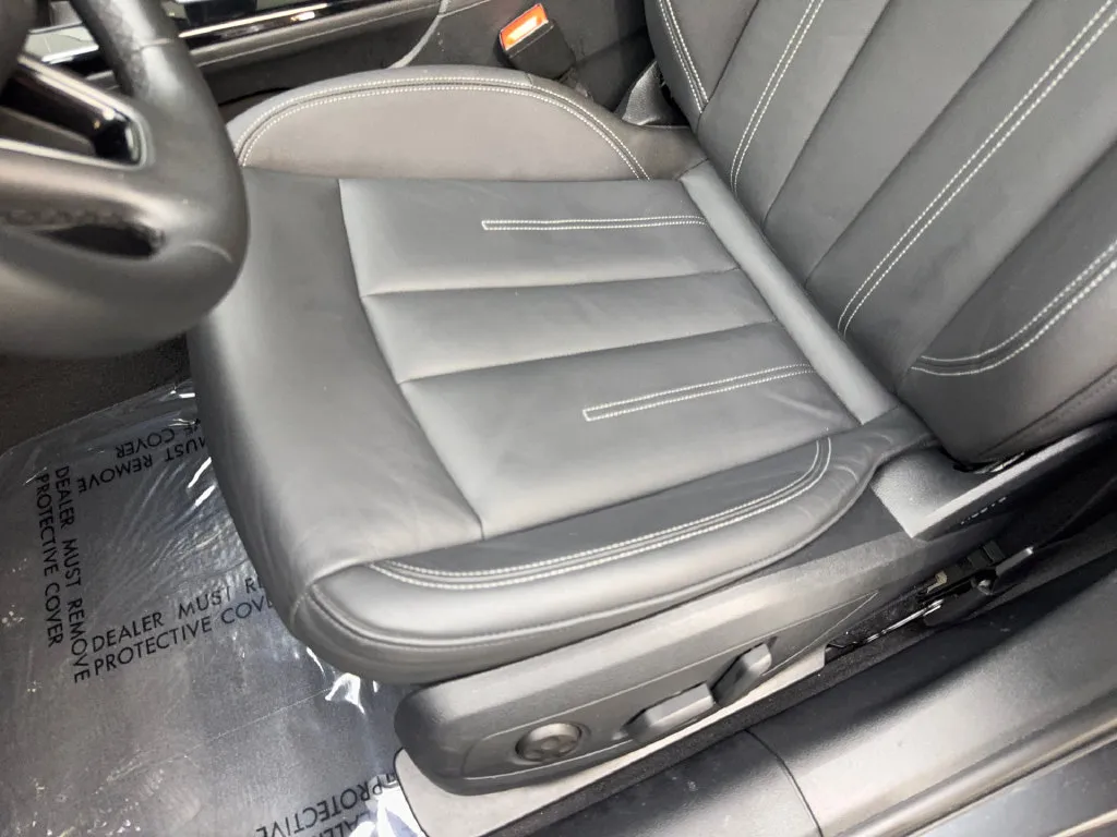 Audi A4 photo 32