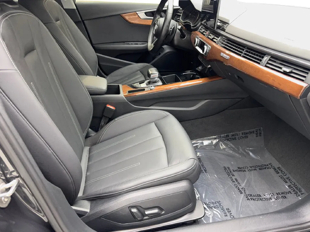 Audi A4 photo 47