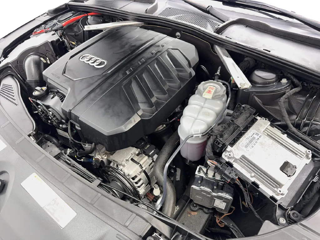 Audi A4 photo 78