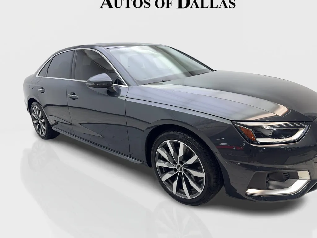 Audi A4 photo 14