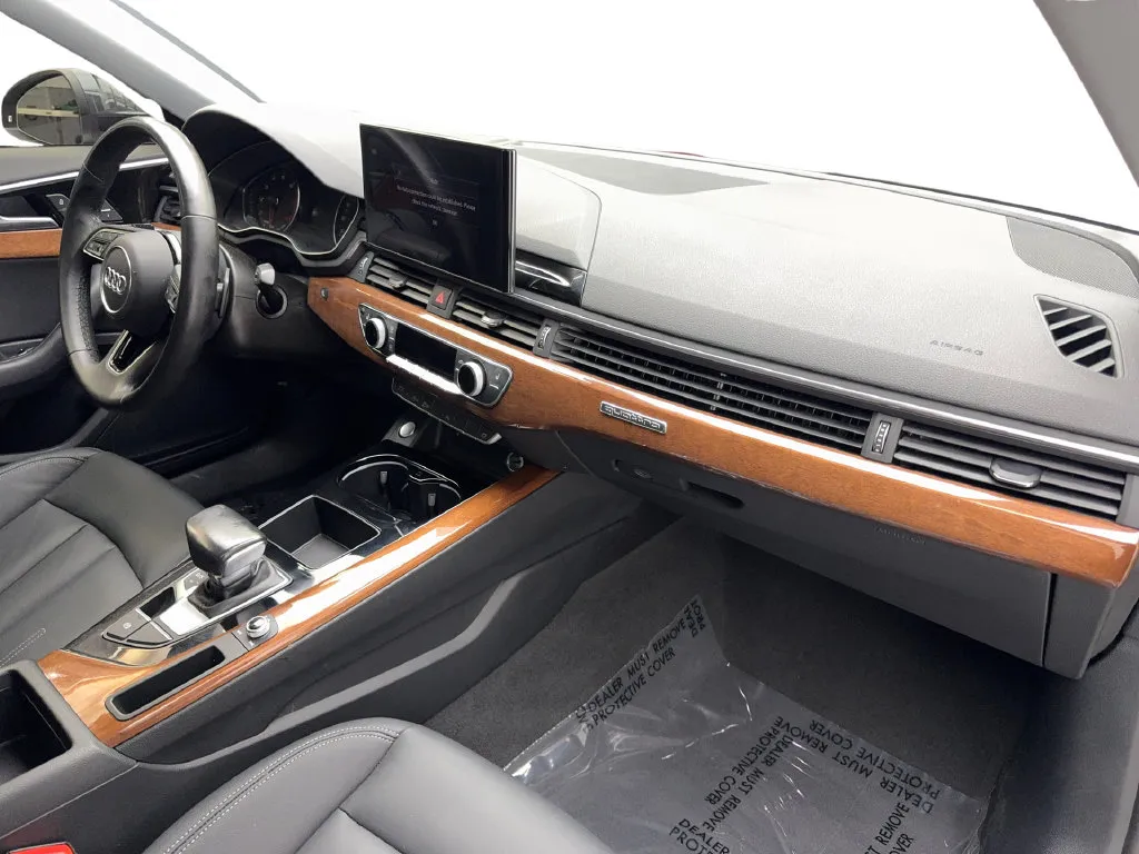 Audi A4 photo 55