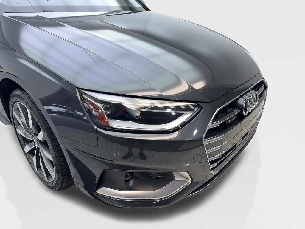 Audi A4 photo 19