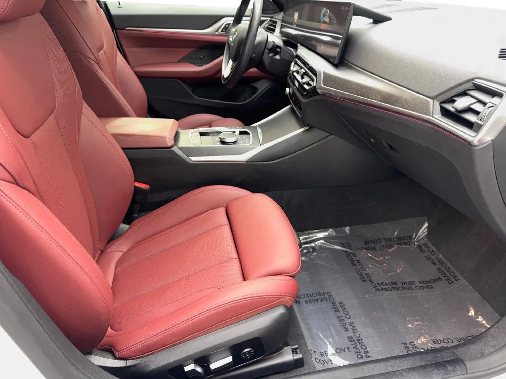 BMW i4 photo 46