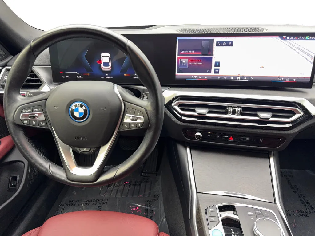 BMW i4 photo 55