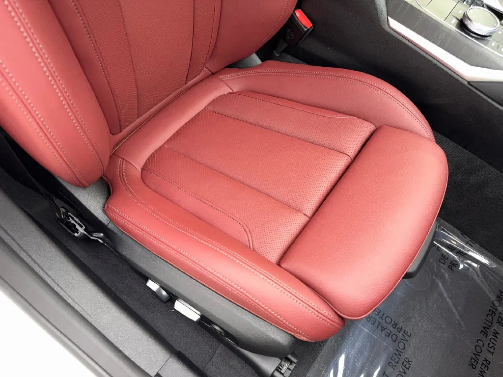 BMW i4 photo 48