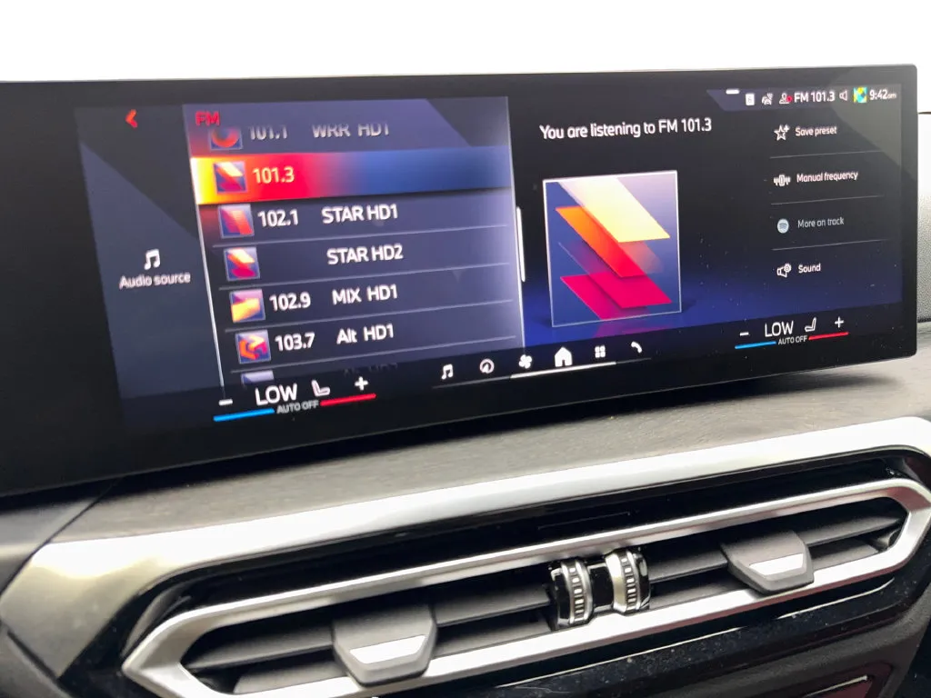 BMW i4 photo 65