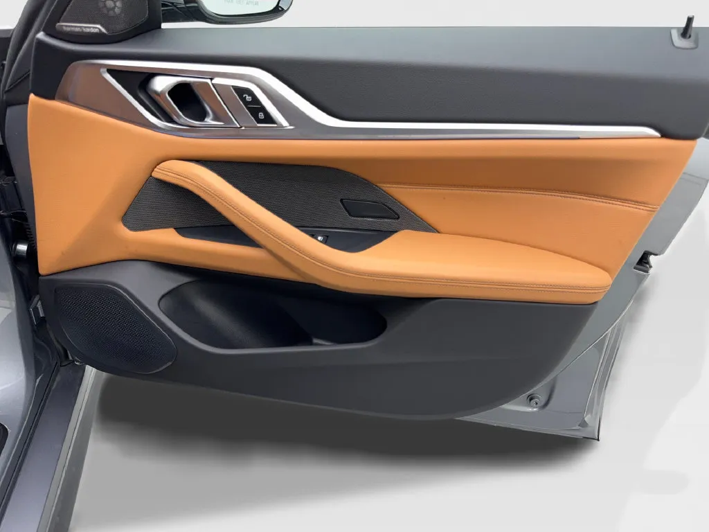 BMW i4 photo 50