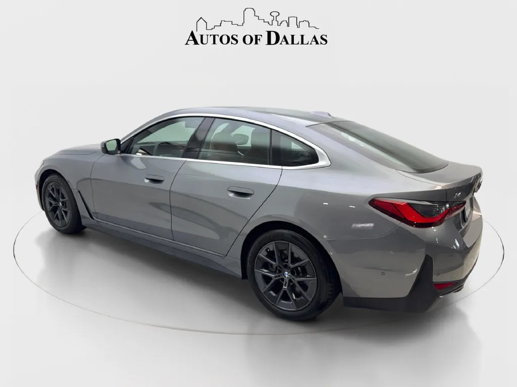 BMW i4 photo 10