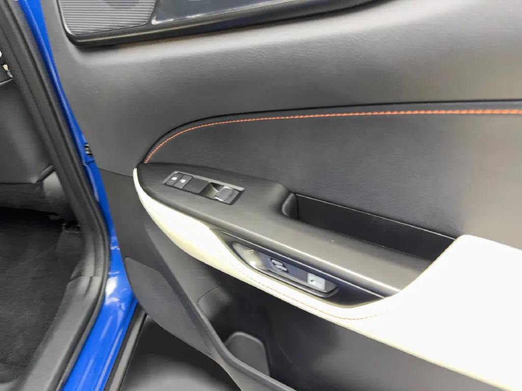 Lexus NX photo 45