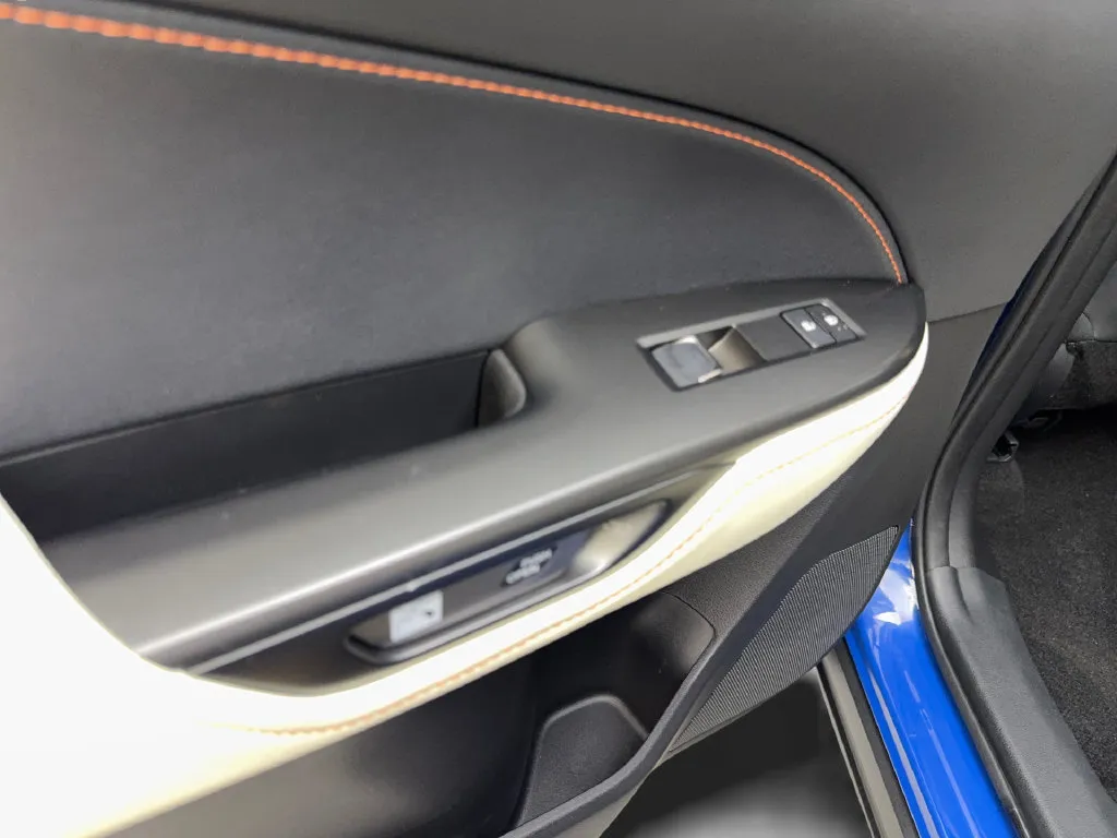 Lexus NX photo 40