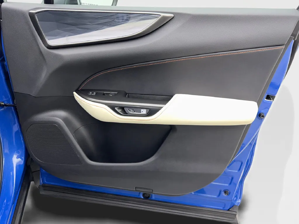 Lexus NX photo 50