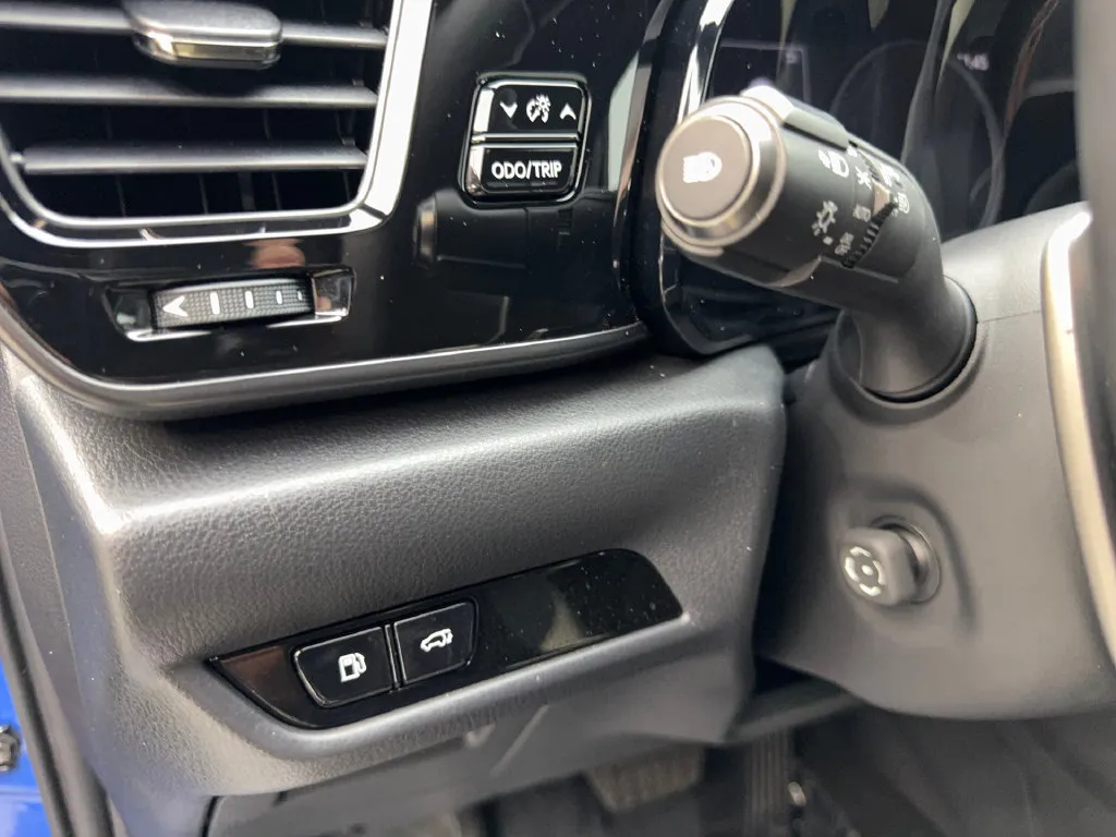 Lexus NX photo 57