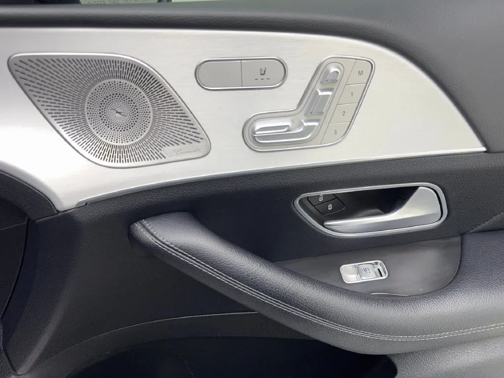 Mercedes-Benz GLE photo 48