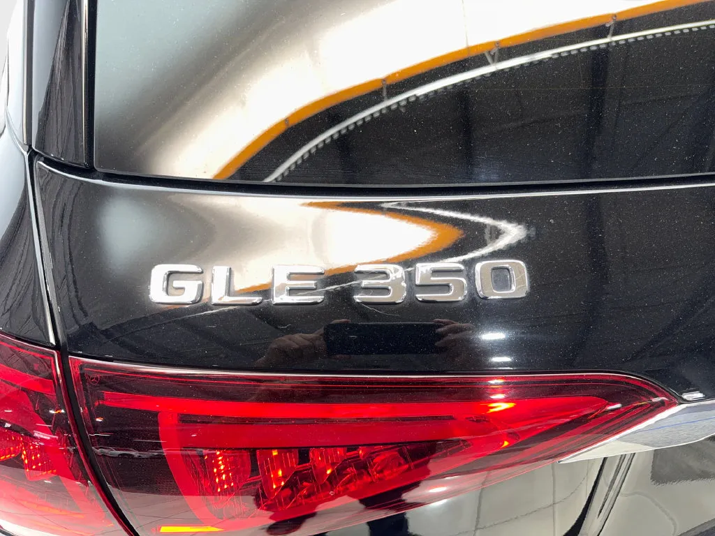 Mercedes-Benz GLE photo 23