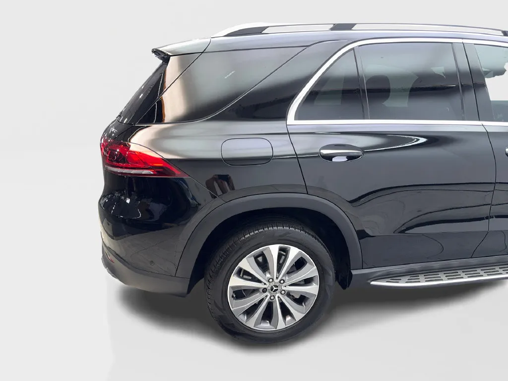 Mercedes-Benz GLE photo 18