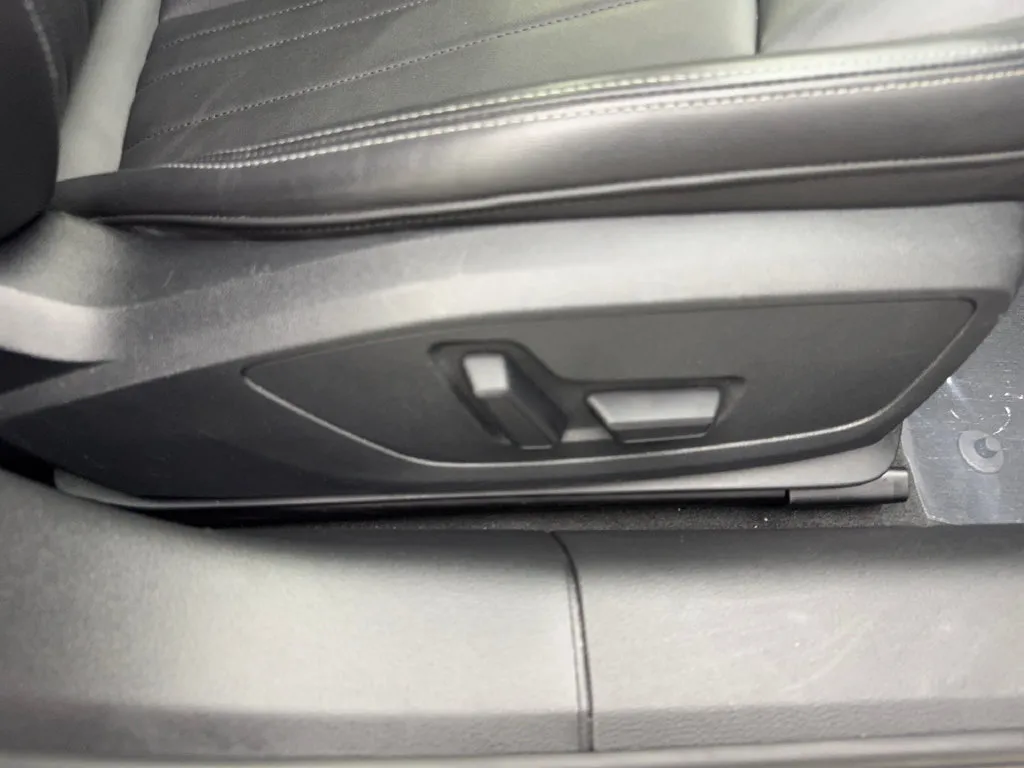 Audi A6 photo 50