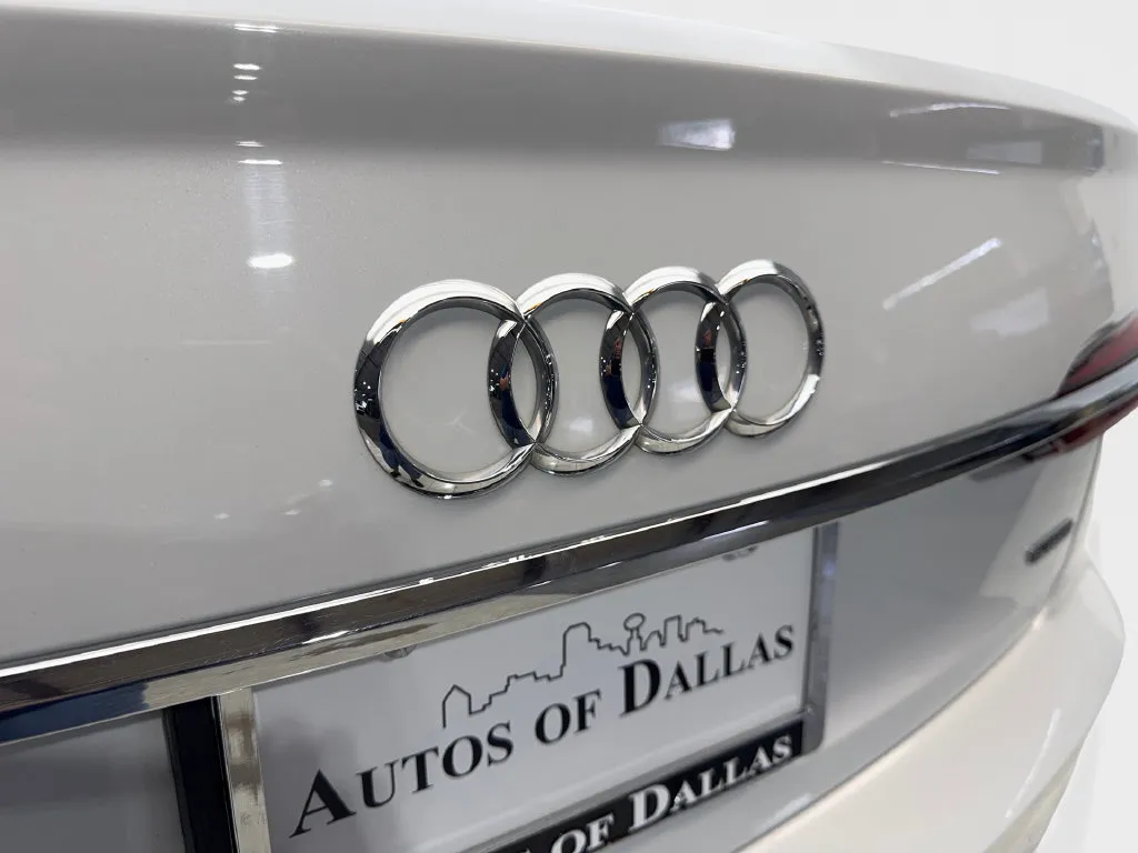 Audi A6 photo 23
