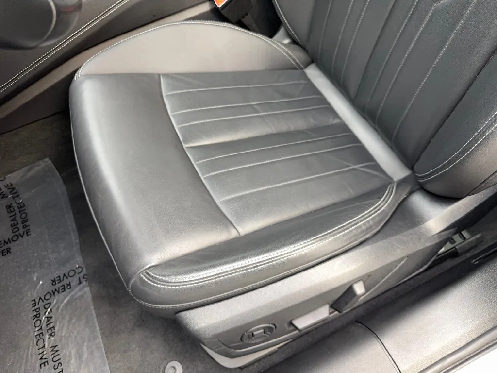Audi A6 photo 32