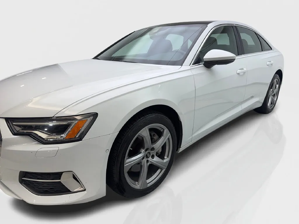 Audi A6 photo 12