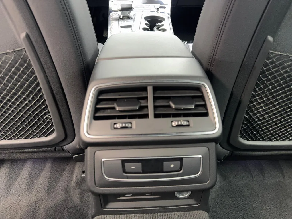 Audi A6 photo 73