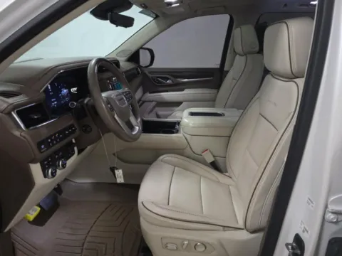 More photos of 2023 GMC Yukon XL Denali at Autos of Dallas - Irving, TX