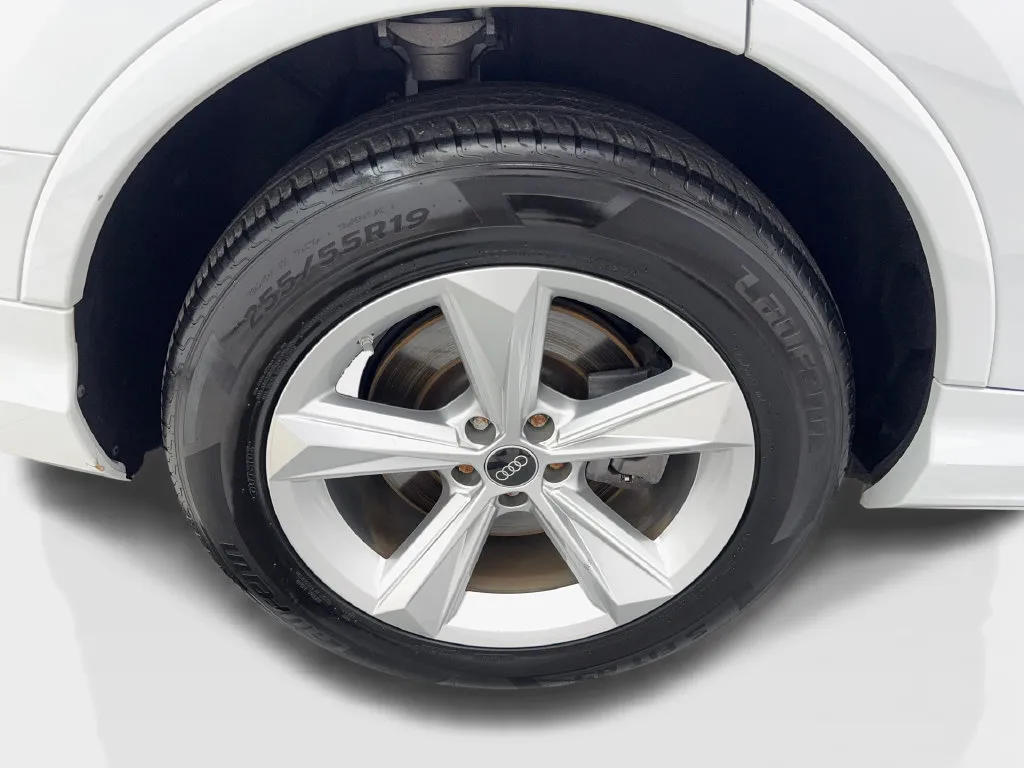 Audi Q7 photo 92