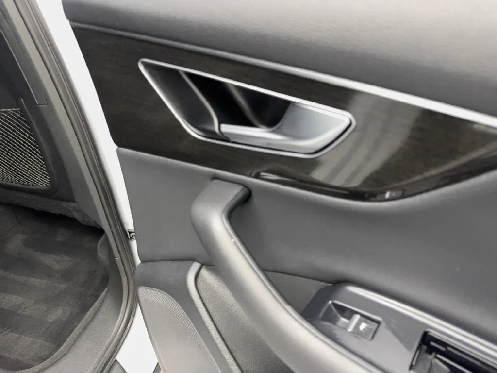 Audi Q7 photo 50