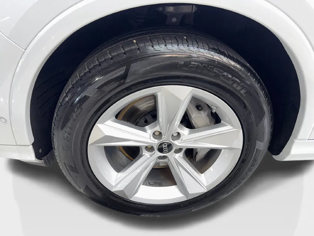 Audi Q7 photo 94