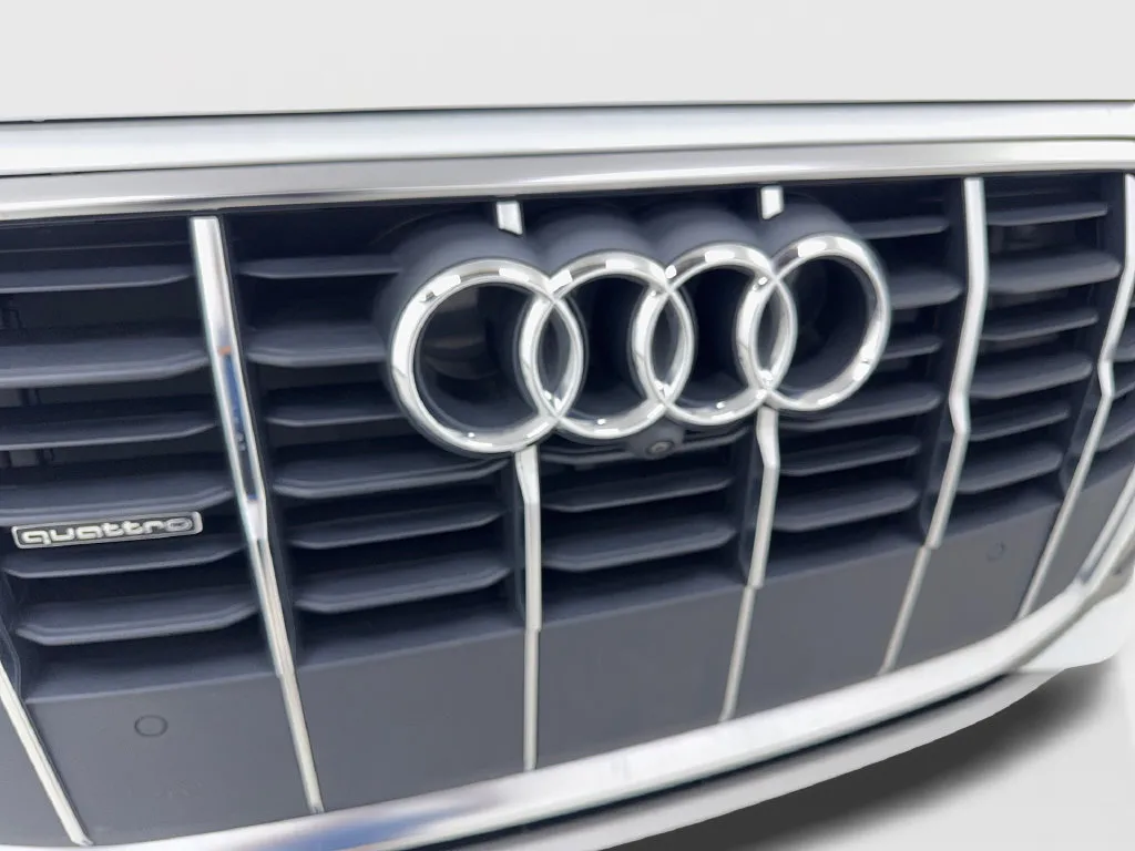 Audi Q7 photo 28