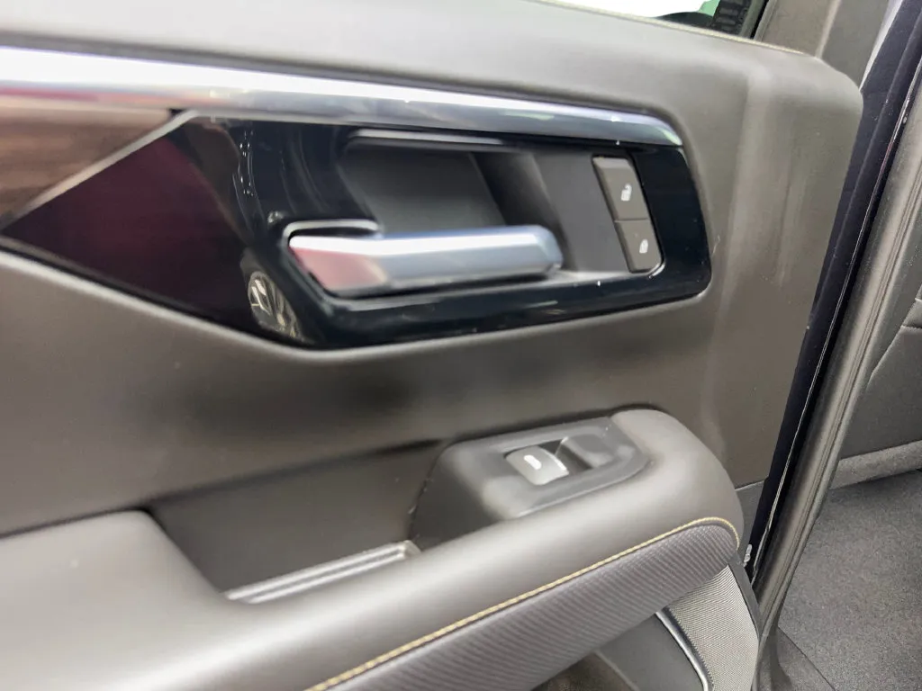 Chevrolet Tahoe photo 40