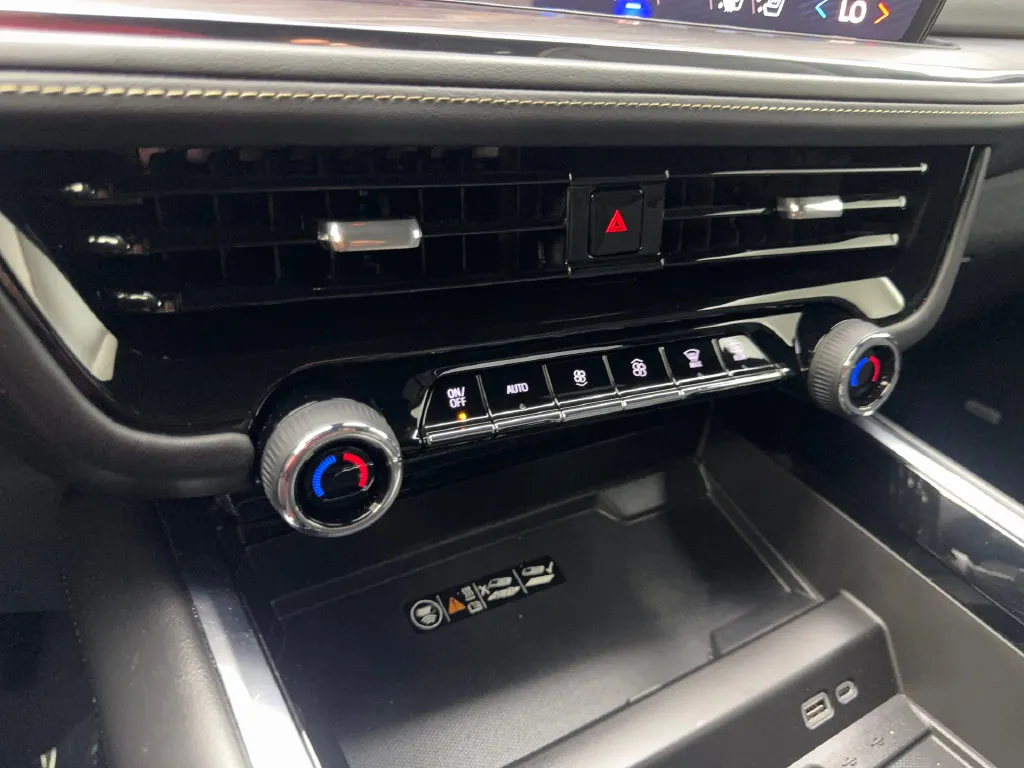 Chevrolet Tahoe photo 73