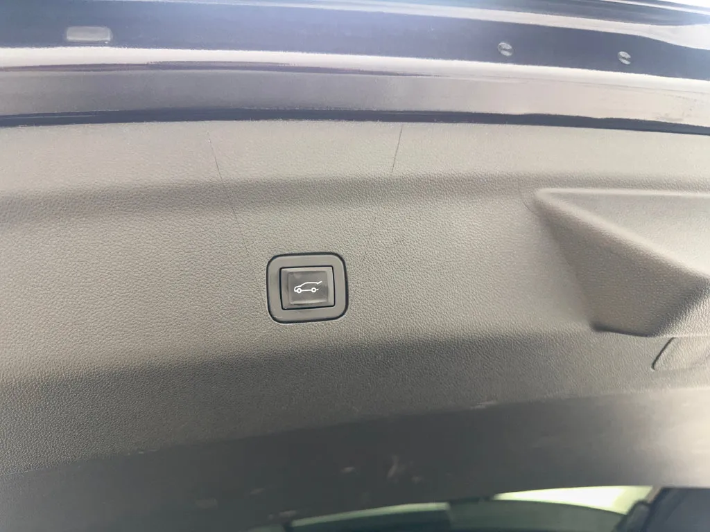 Chevrolet Tahoe photo 91
